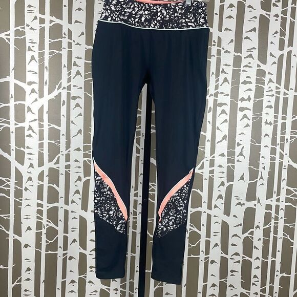 Zoâno Yoga Pants NEW M - Picture 1 of 8